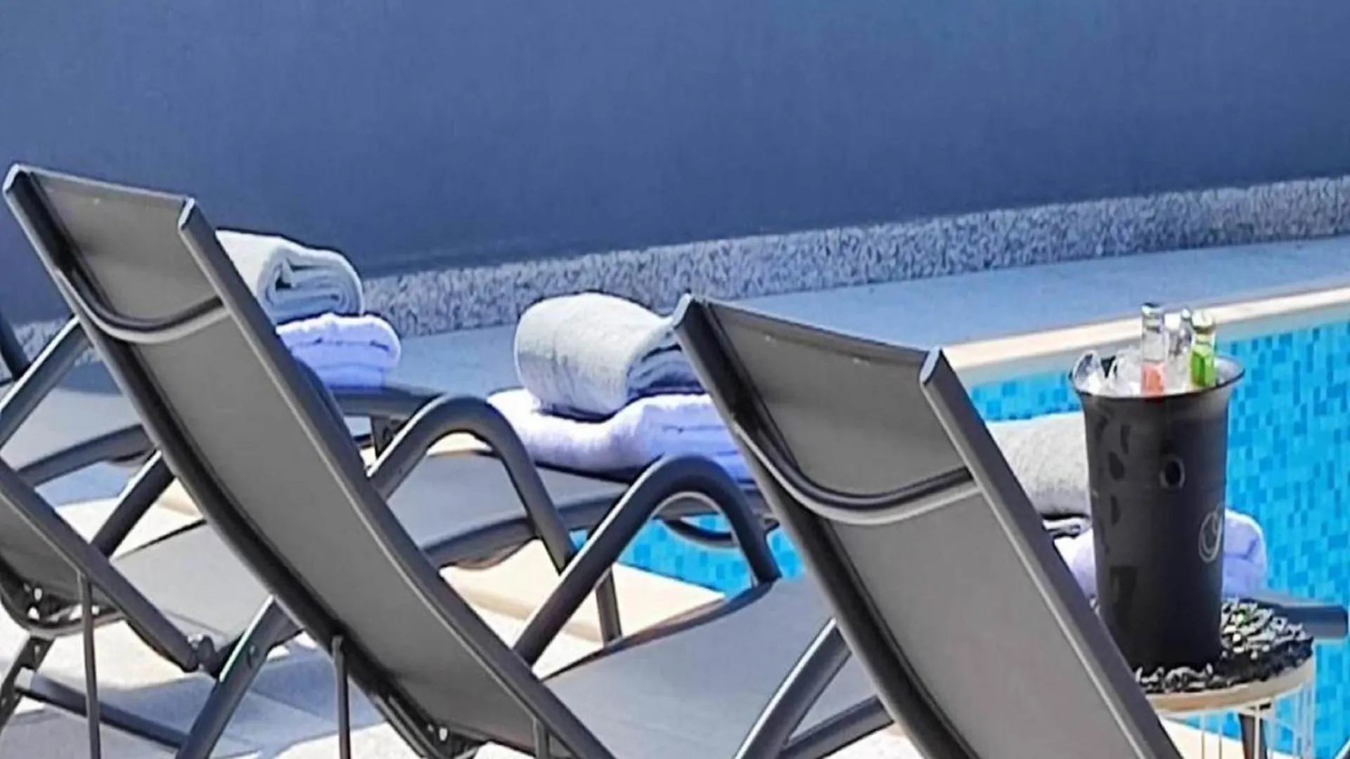 Adorable Home With Balcony And Swimming Pool Crikvenica